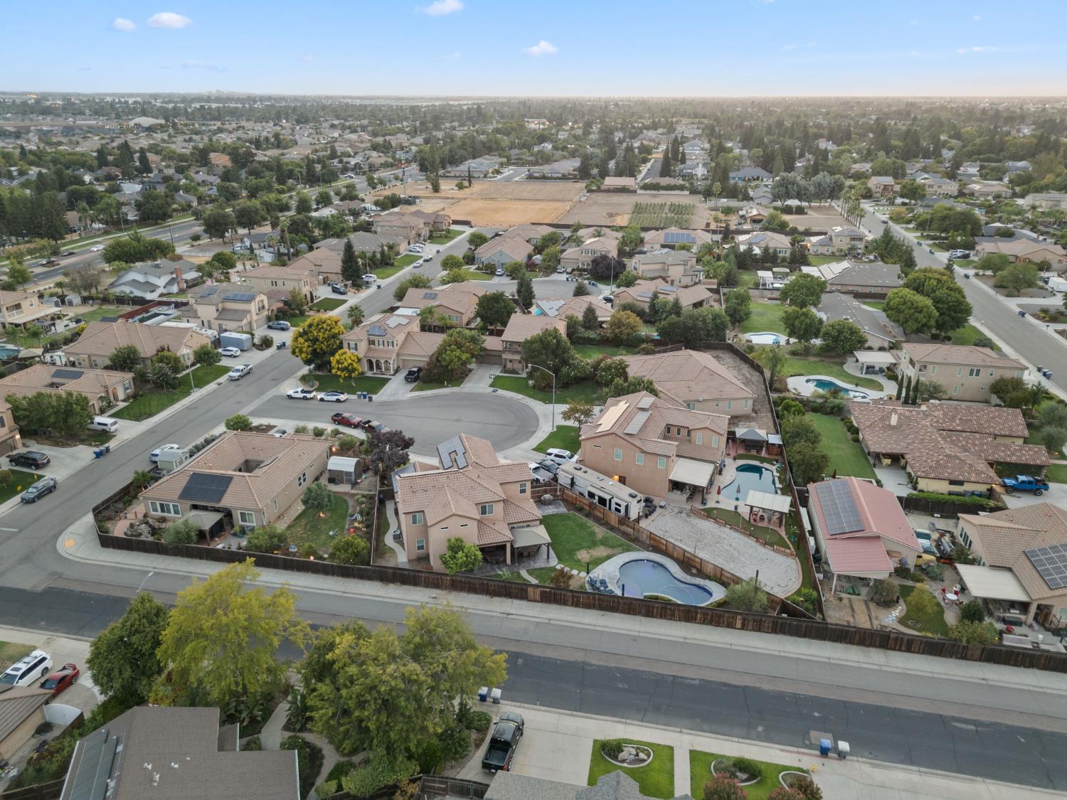 3127 Joshua Ave, Clovis, CA 93611