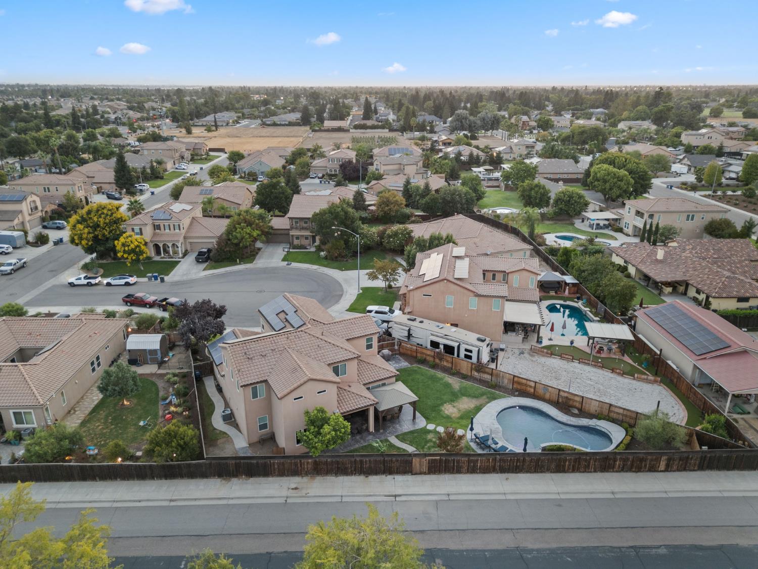 3127 Joshua Ave, Clovis, CA 93611