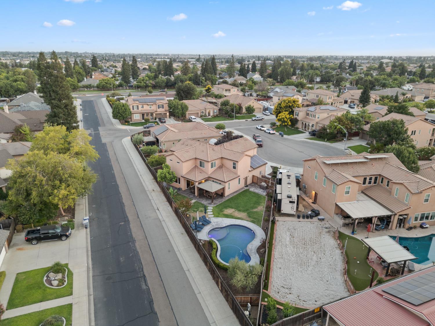 3127 Joshua Ave, Clovis, CA 93611