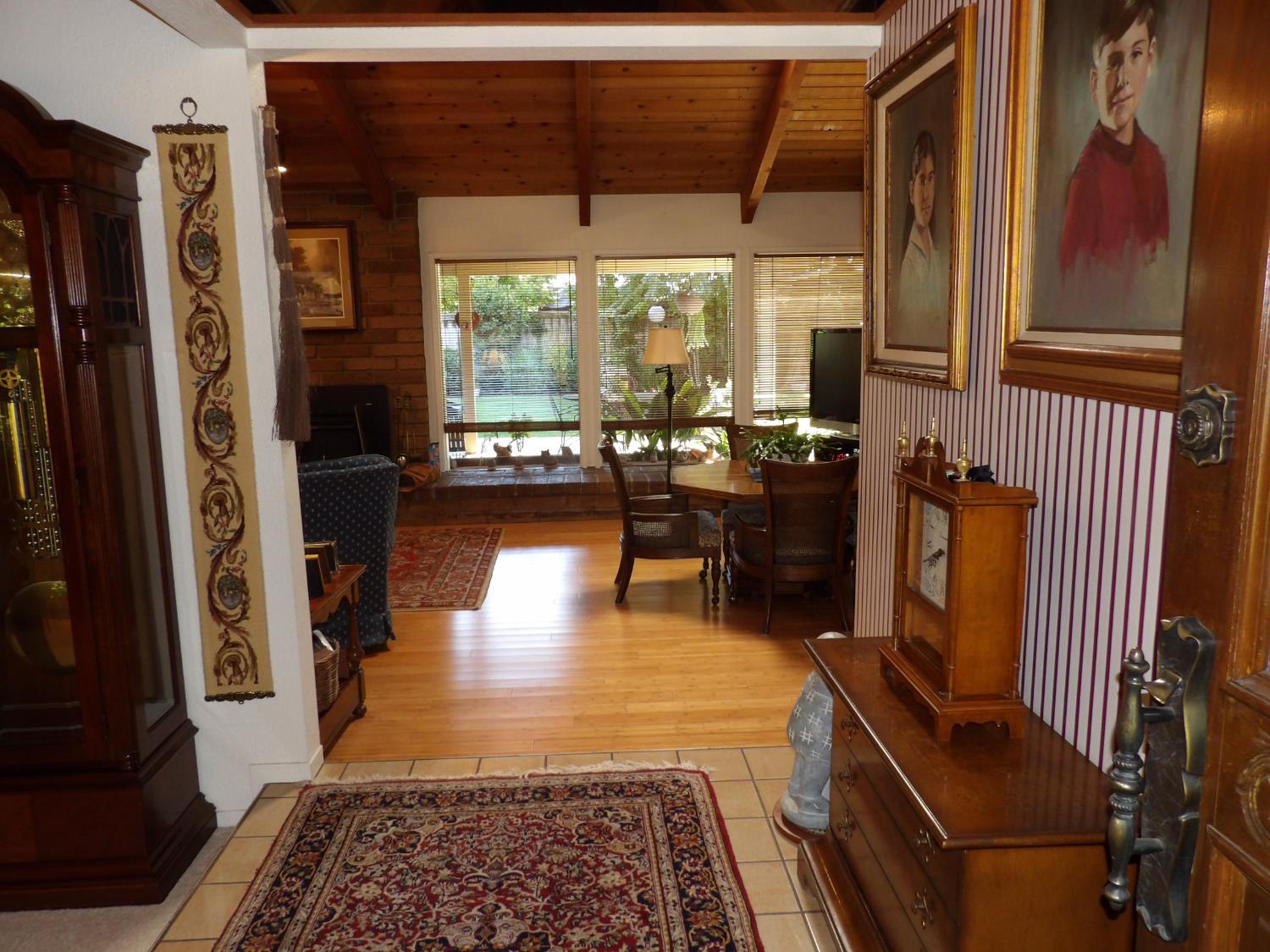 316 E Lester, Fresno, CA 93720