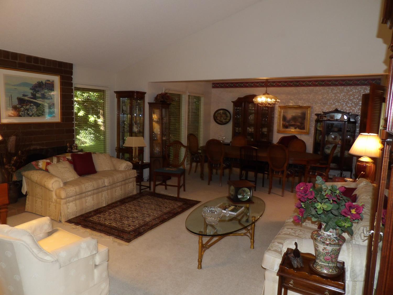 316 E Lester, Fresno, CA 93720