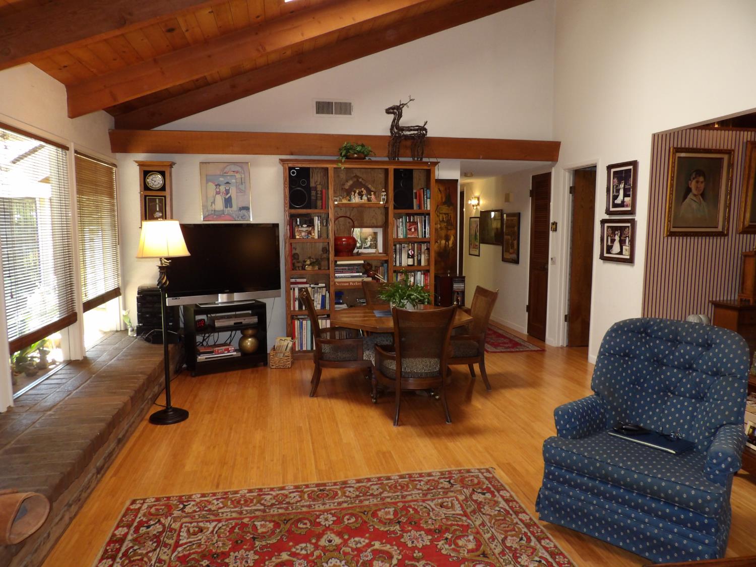 316 E Lester, Fresno, CA 93720