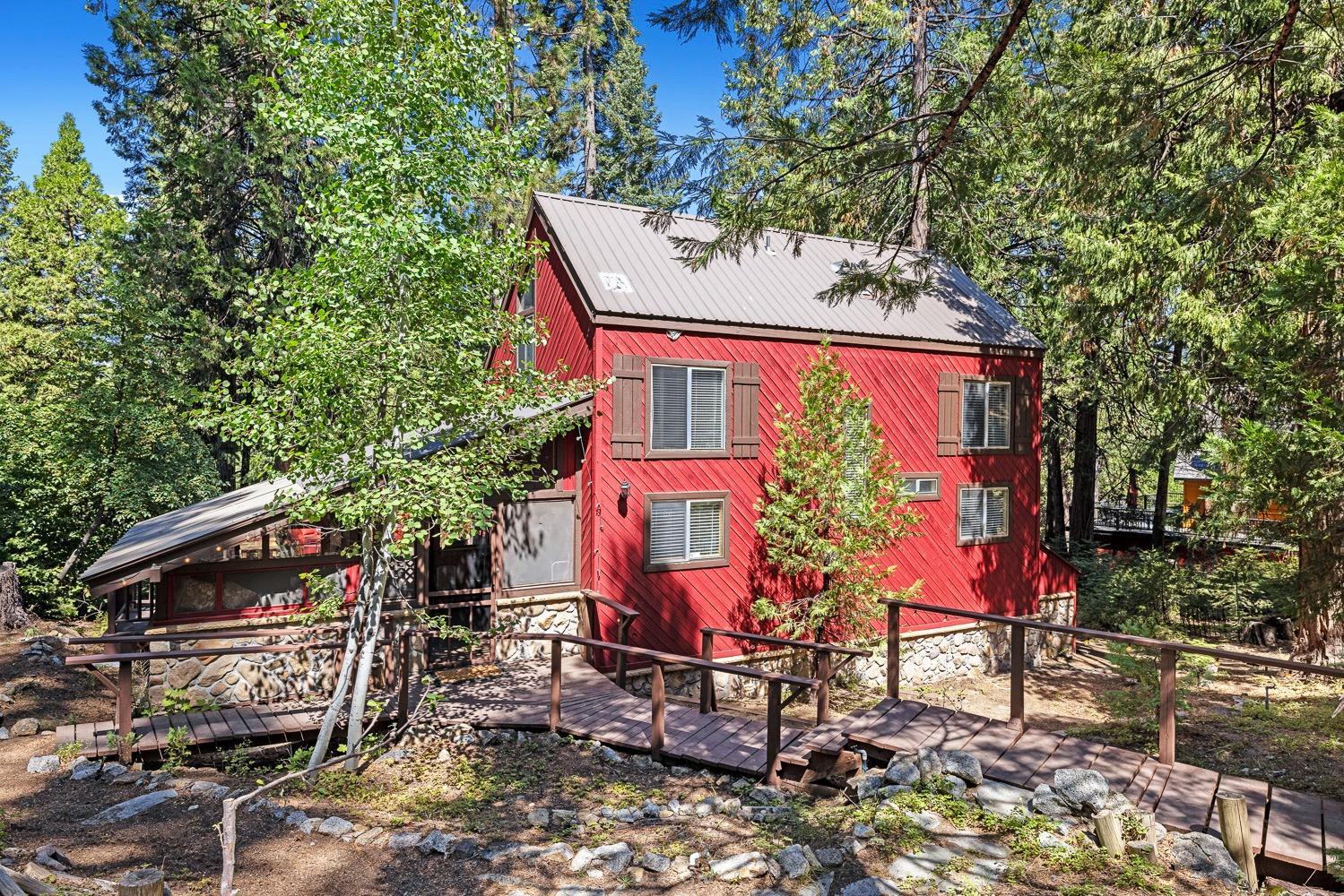 42316 Blue Meadow Ln, Shaver Lake, CA 93664