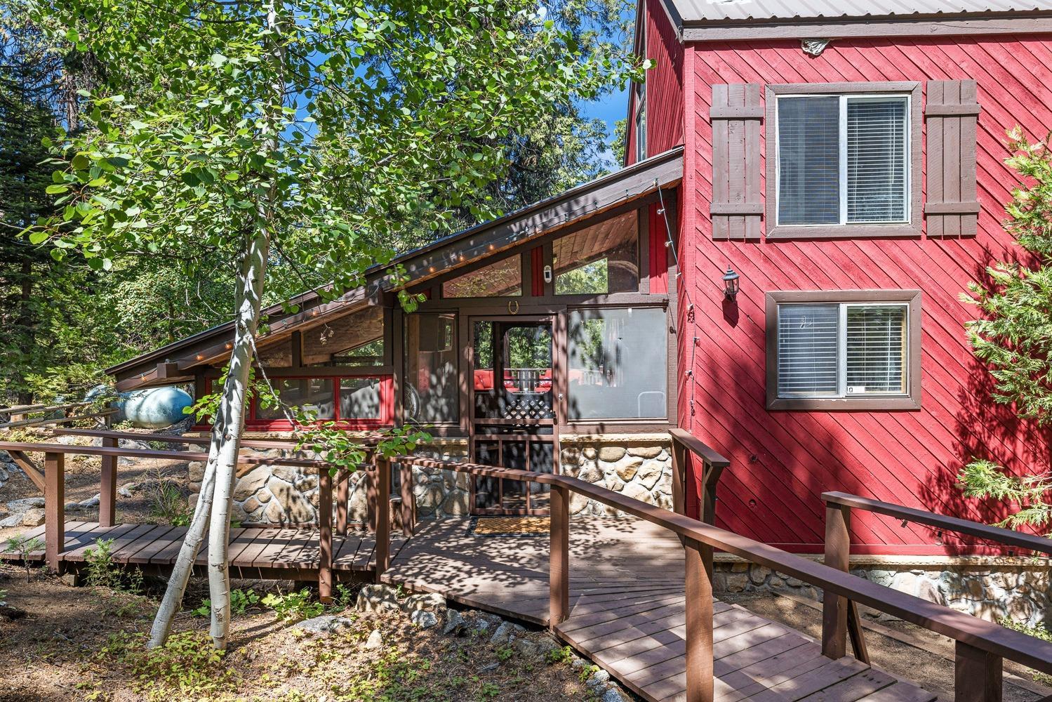 42316 Blue Meadow Ln, Shaver Lake, CA 93664