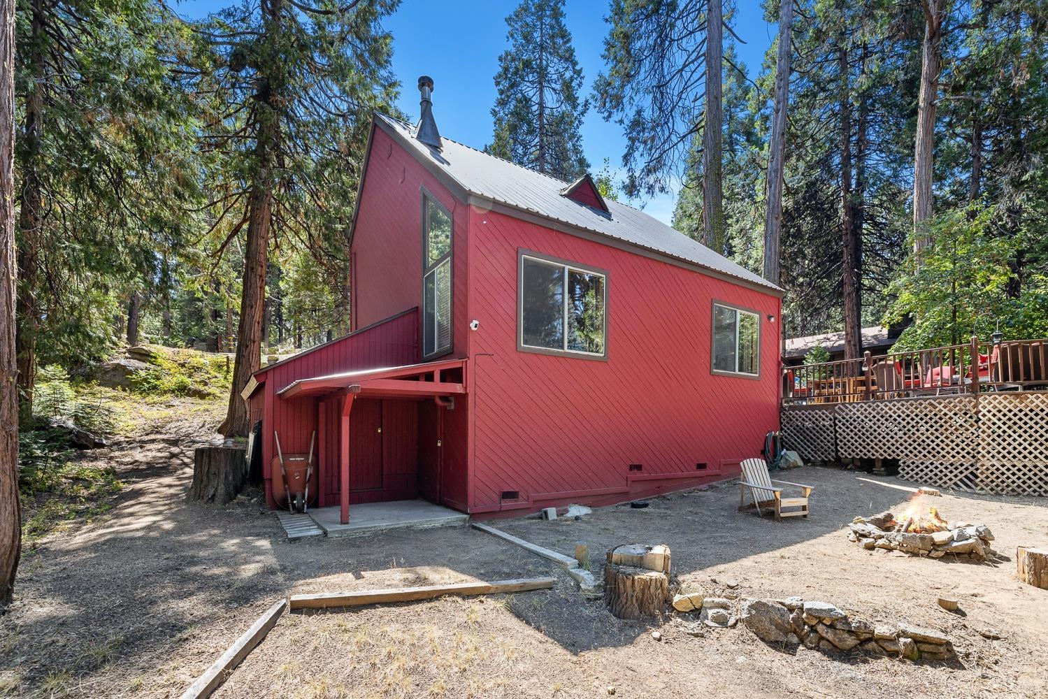 42316 Blue Meadow Ln, Shaver Lake, CA 93664