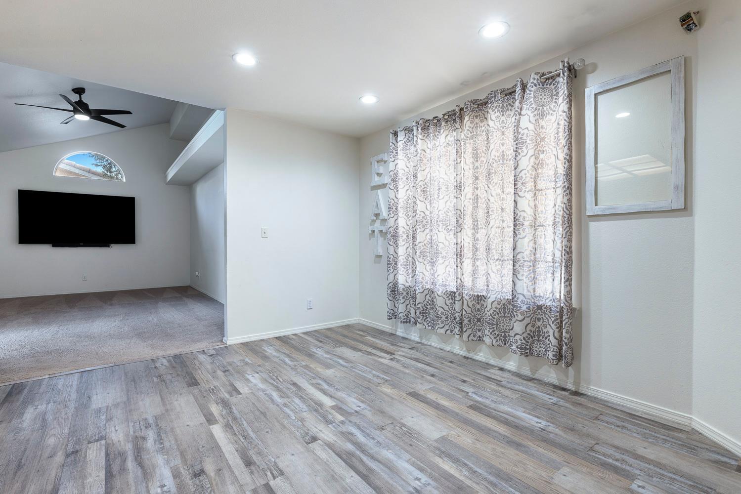 5838 W Fallon Ave, Fresno, CA 93722