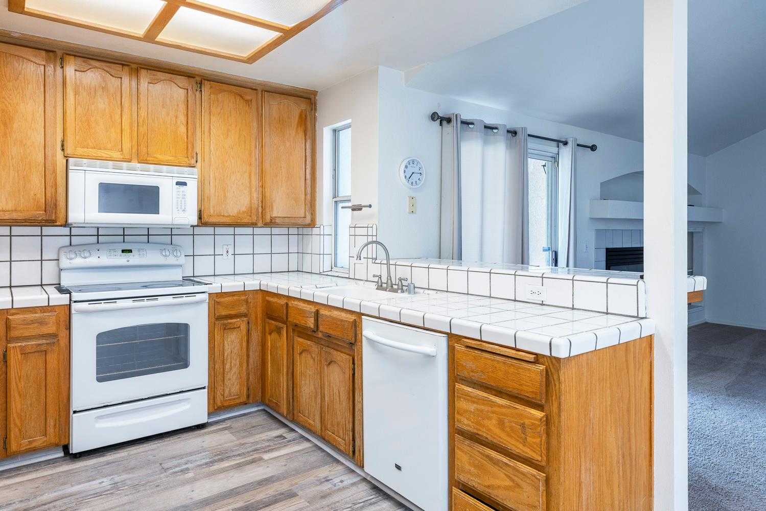 5838 W Fallon Ave, Fresno, CA 93722