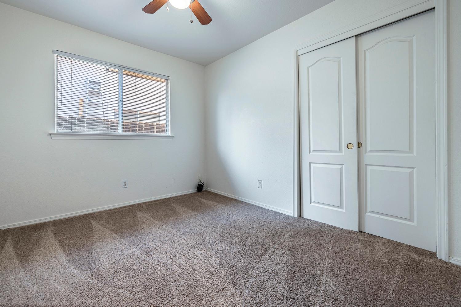 5838 W Fallon Ave, Fresno, CA 93722