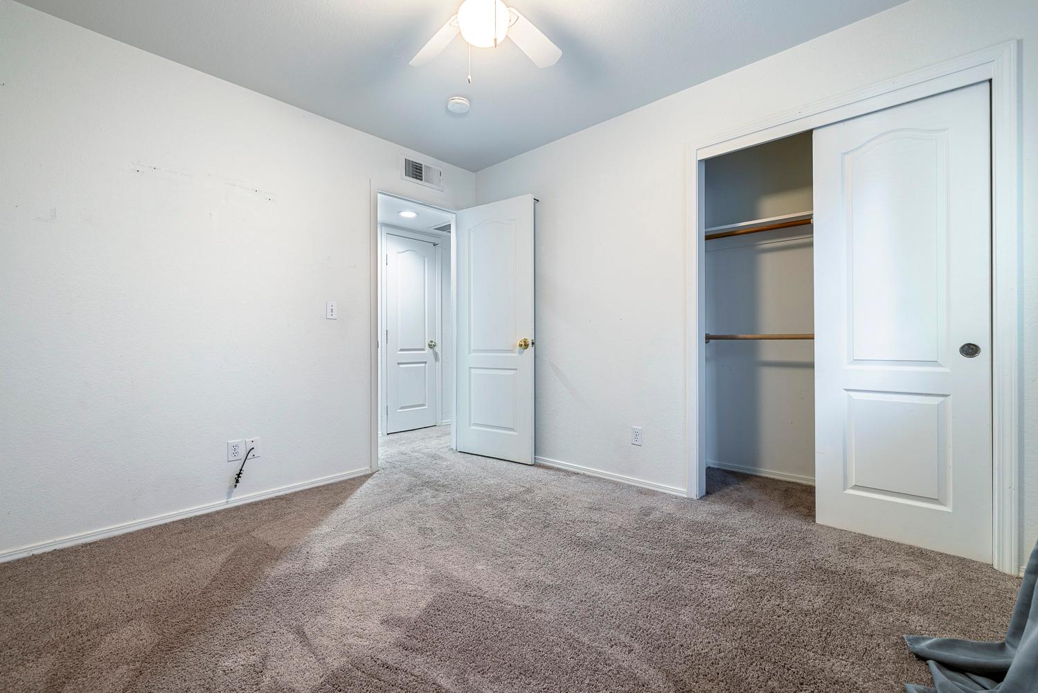 5838 W Fallon Ave, Fresno, CA 93722