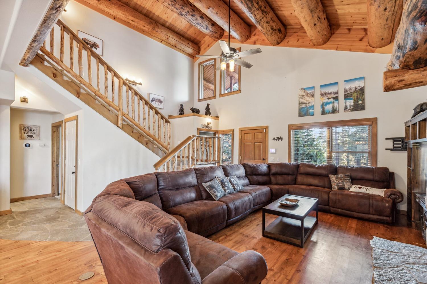 39801 Woody Ln, Shaver Lake, CA 93664