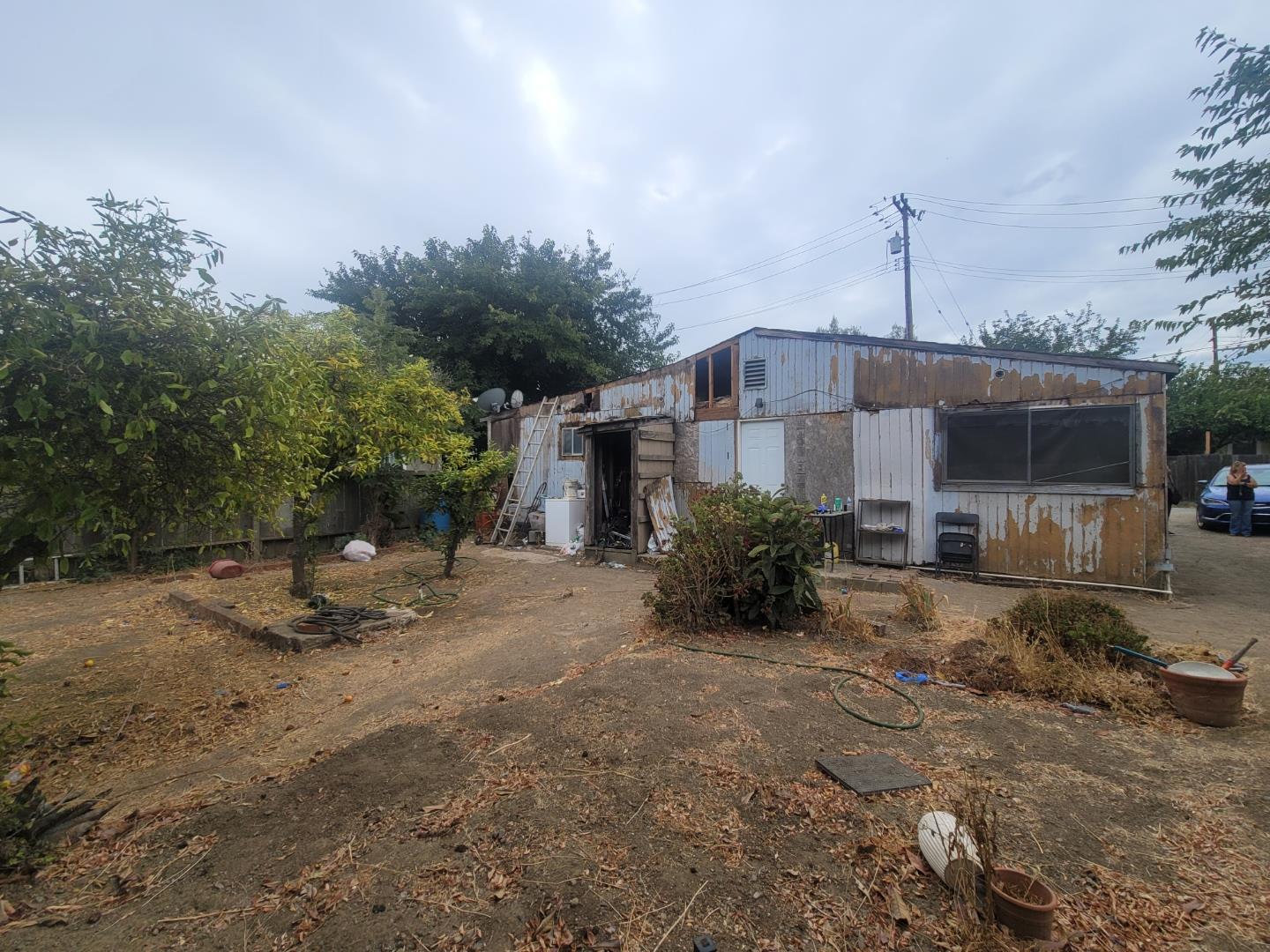 332 Lewis St #1/2, Gilroy, CA 95020