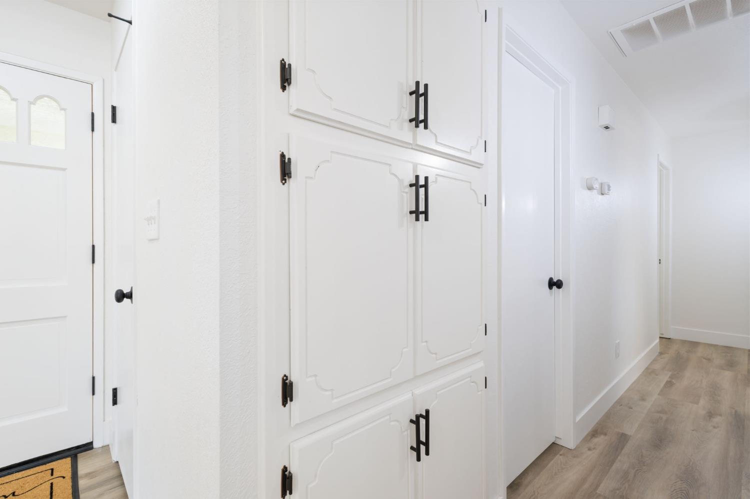 2324 Crestview Dr, Atwater, CA 95301