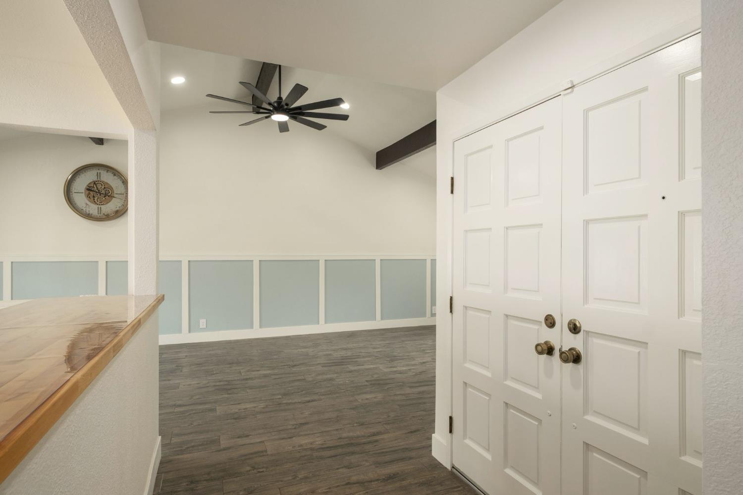 4856 N Hulbert Ave #101, Fresno, CA 93705