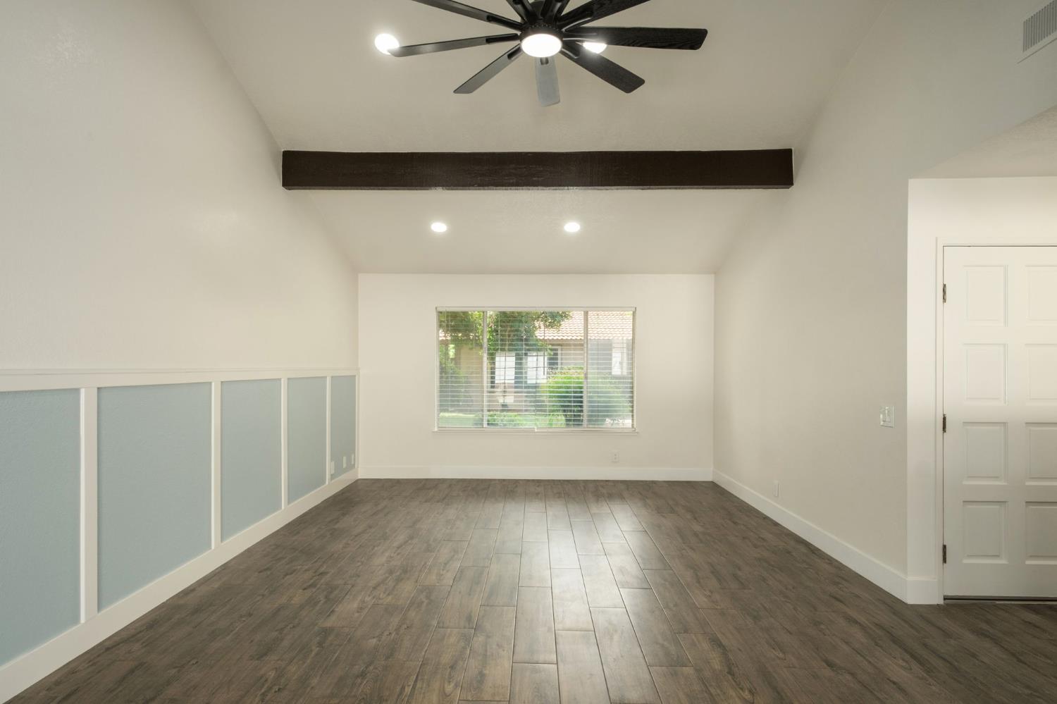 4856 N Hulbert Ave #101, Fresno, CA 93705