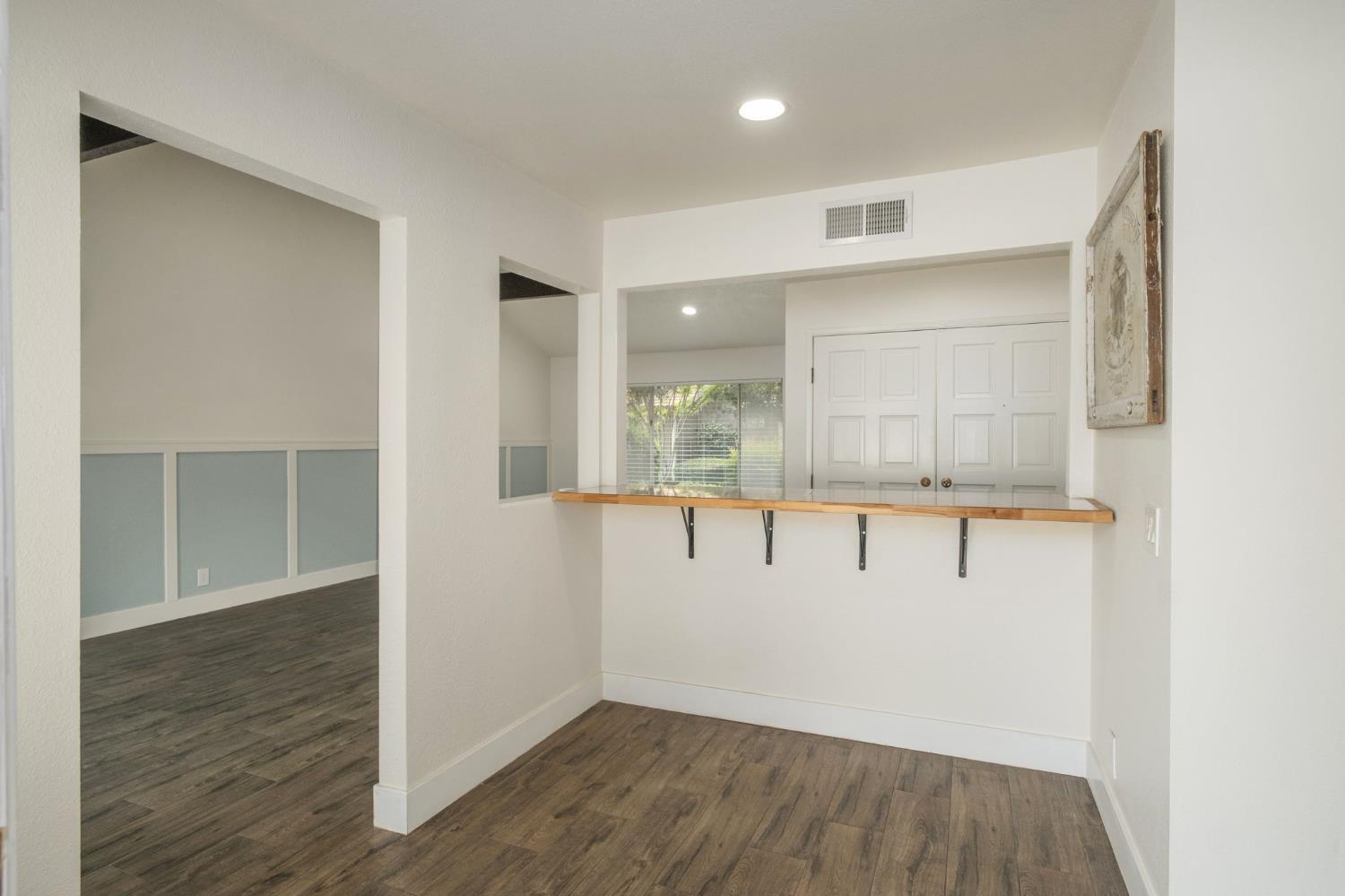 4856 N Hulbert Ave #101, Fresno, CA 93705