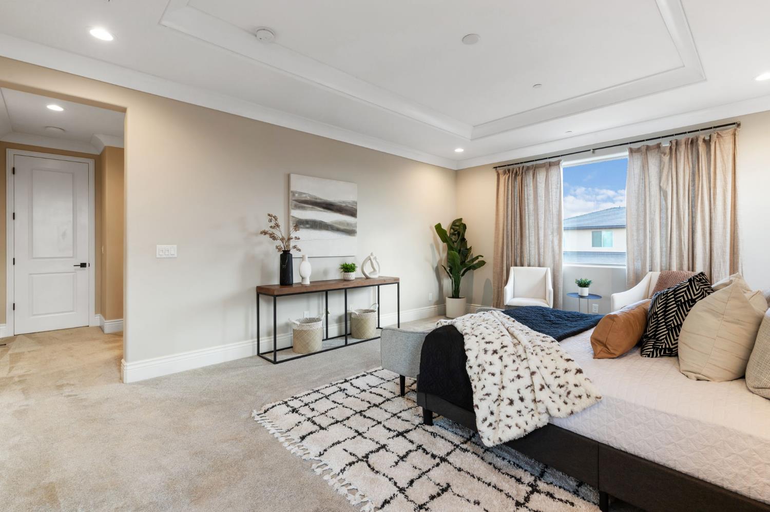 850 Overstone Ave, Madera, CA 93636