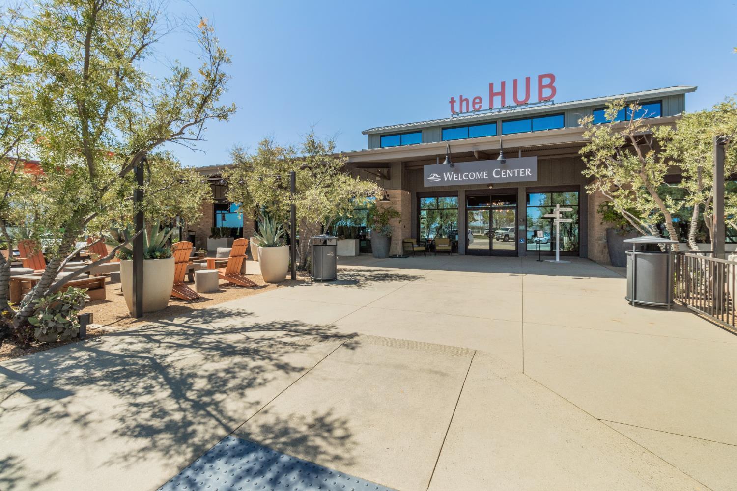 850 Overstone Ave, Madera, CA 93636