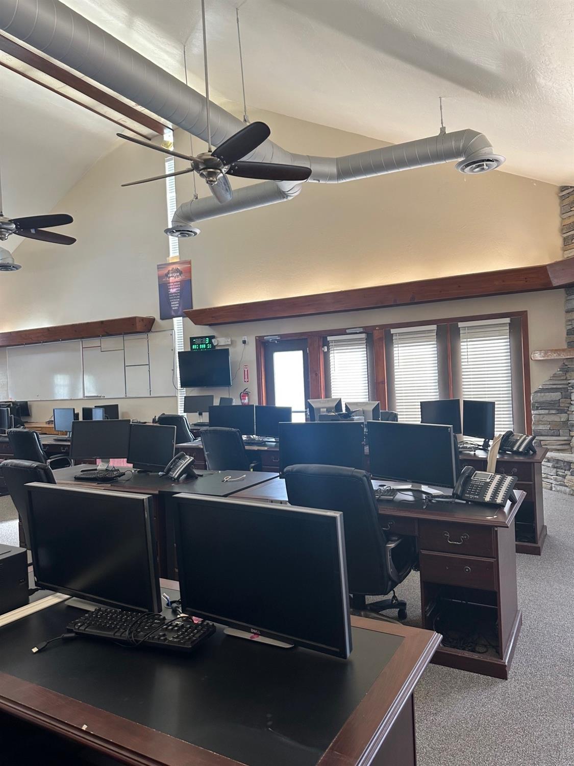 46982 Pony Express Ln, Coarsegold, CA 93614