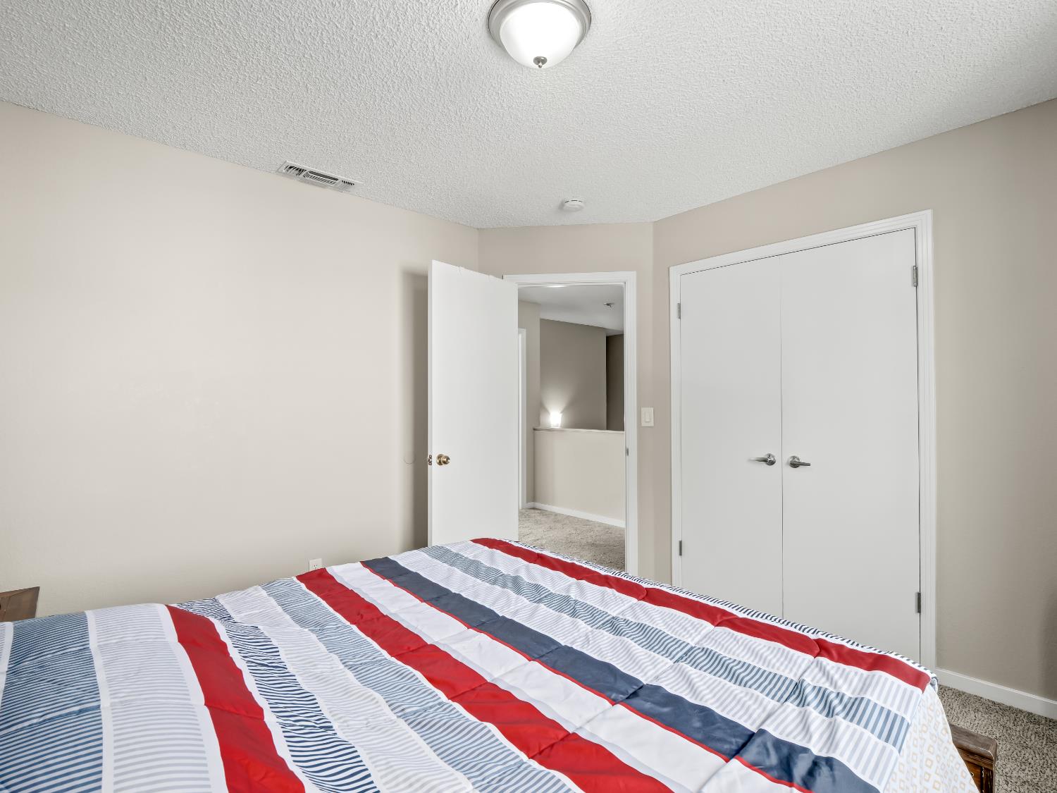 3537 W Fedora Ave, Fresno, CA 93722