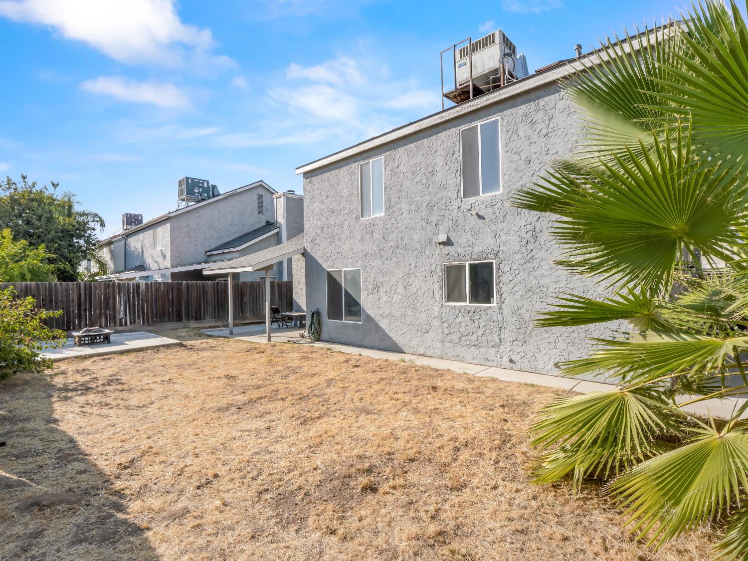 3537 W Fedora Ave, Fresno, CA 93722