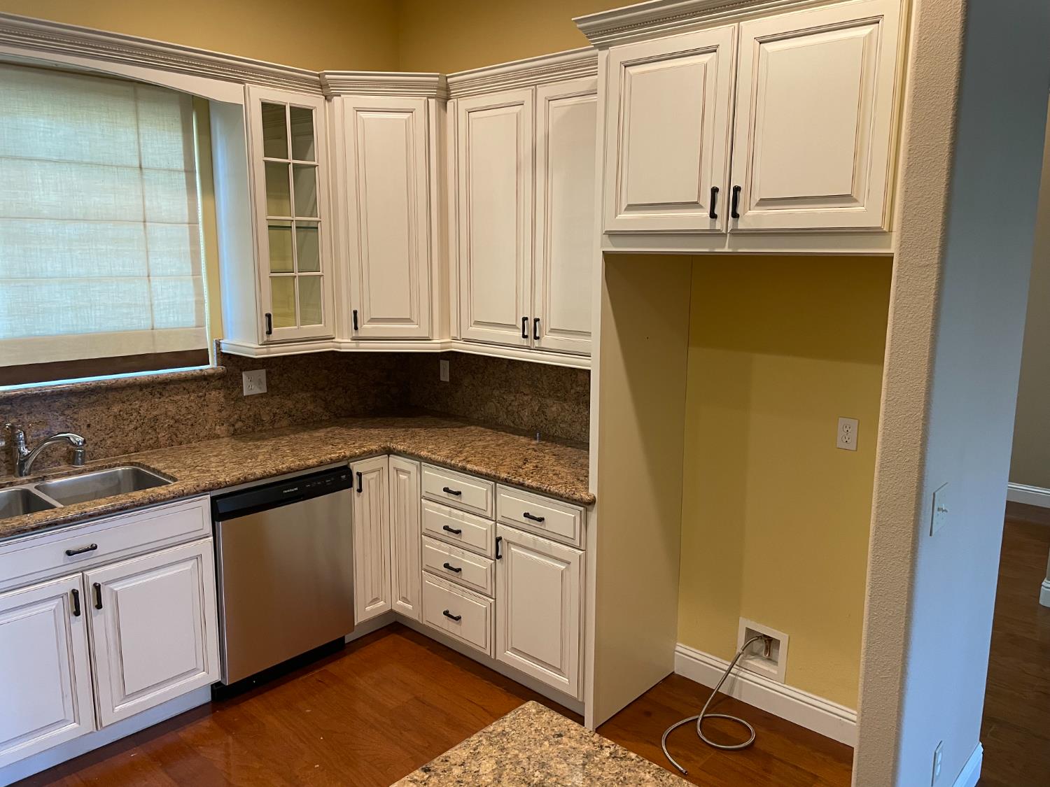 2087 S Church, Reedley, CA 93654