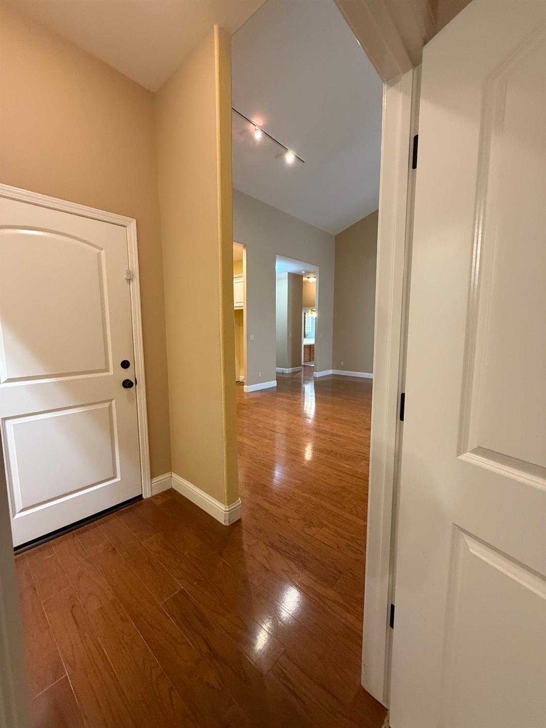 2087 S Church, Reedley, CA 93654