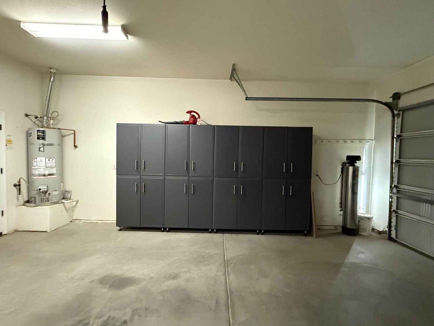 2087 S Church, Reedley, CA 93654