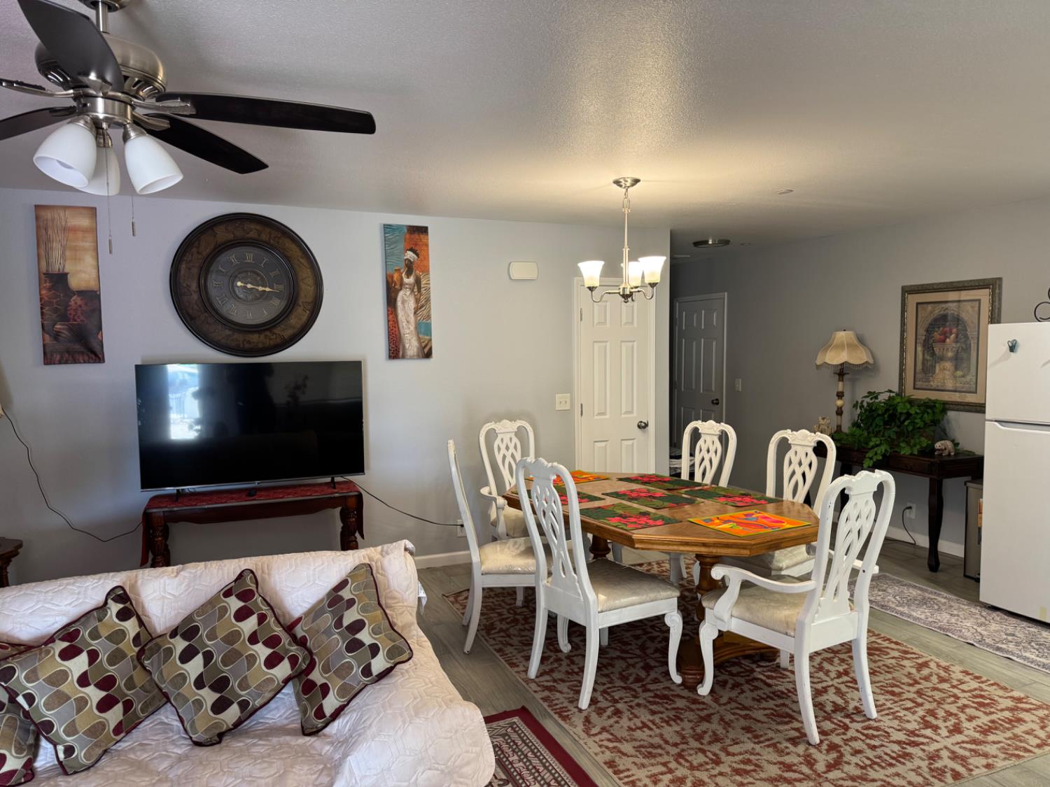 3280 McCall ave, Selma, CA 93662