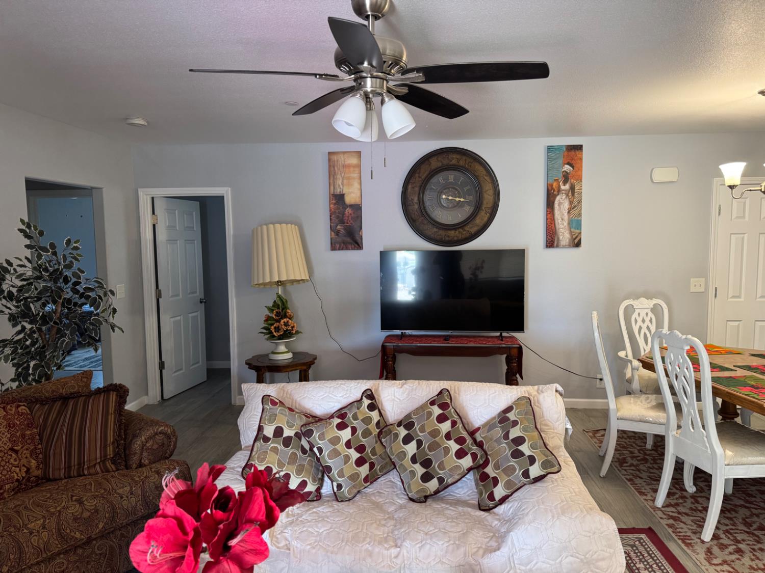 3280 McCall ave, Selma, CA 93662