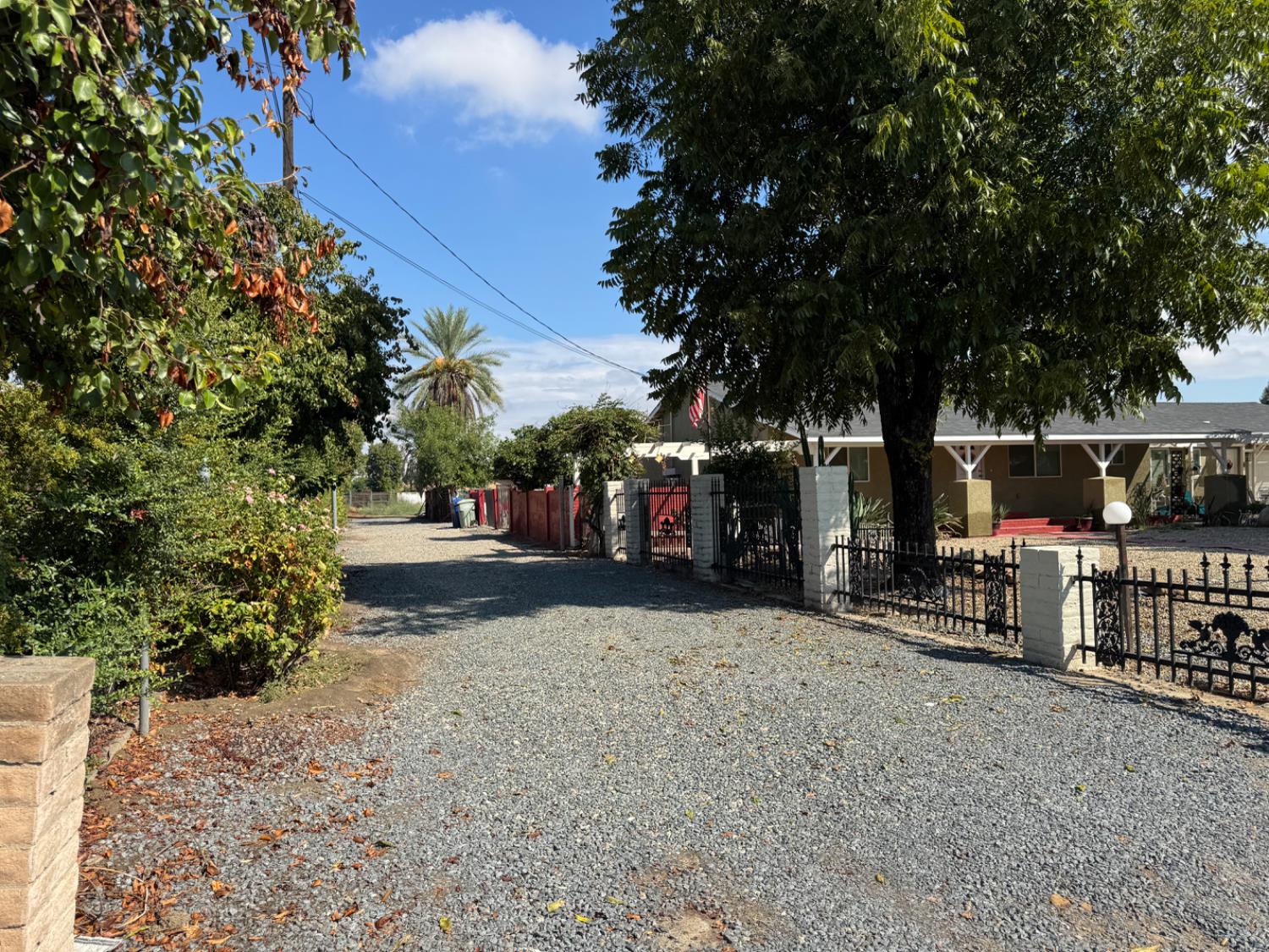 3280 McCall ave, Selma, CA 93662