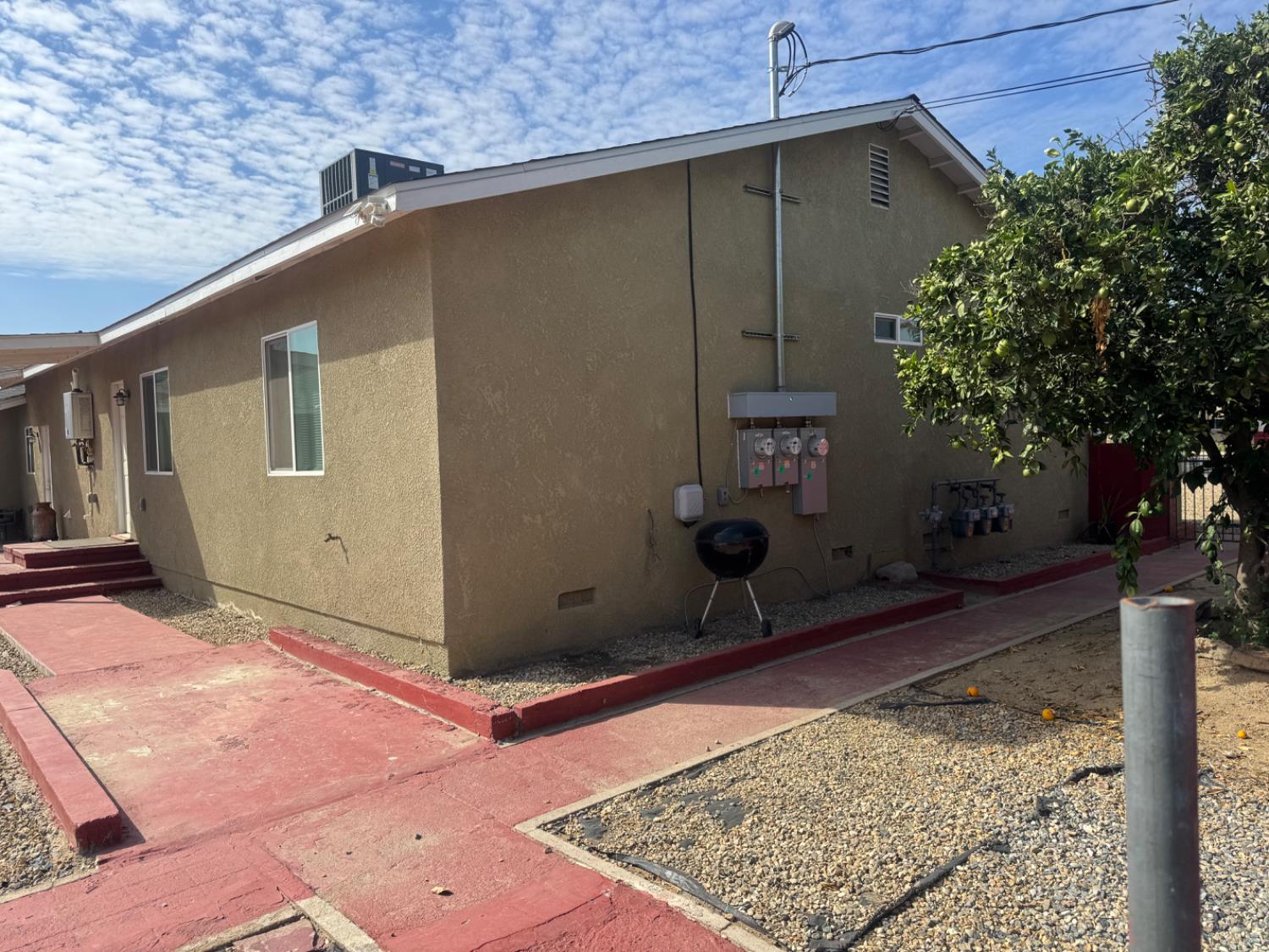 3280 McCall ave, Selma, CA 93662