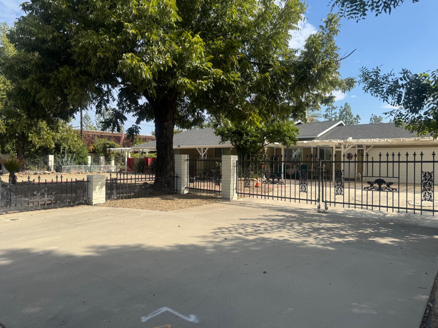 3280 McCall ave, Selma, CA 93662