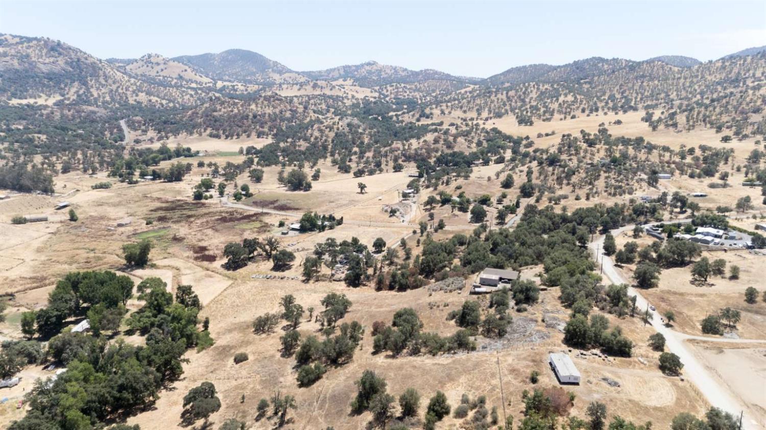 37127 Ripple Ln, Yokuts Valley, CA 93675