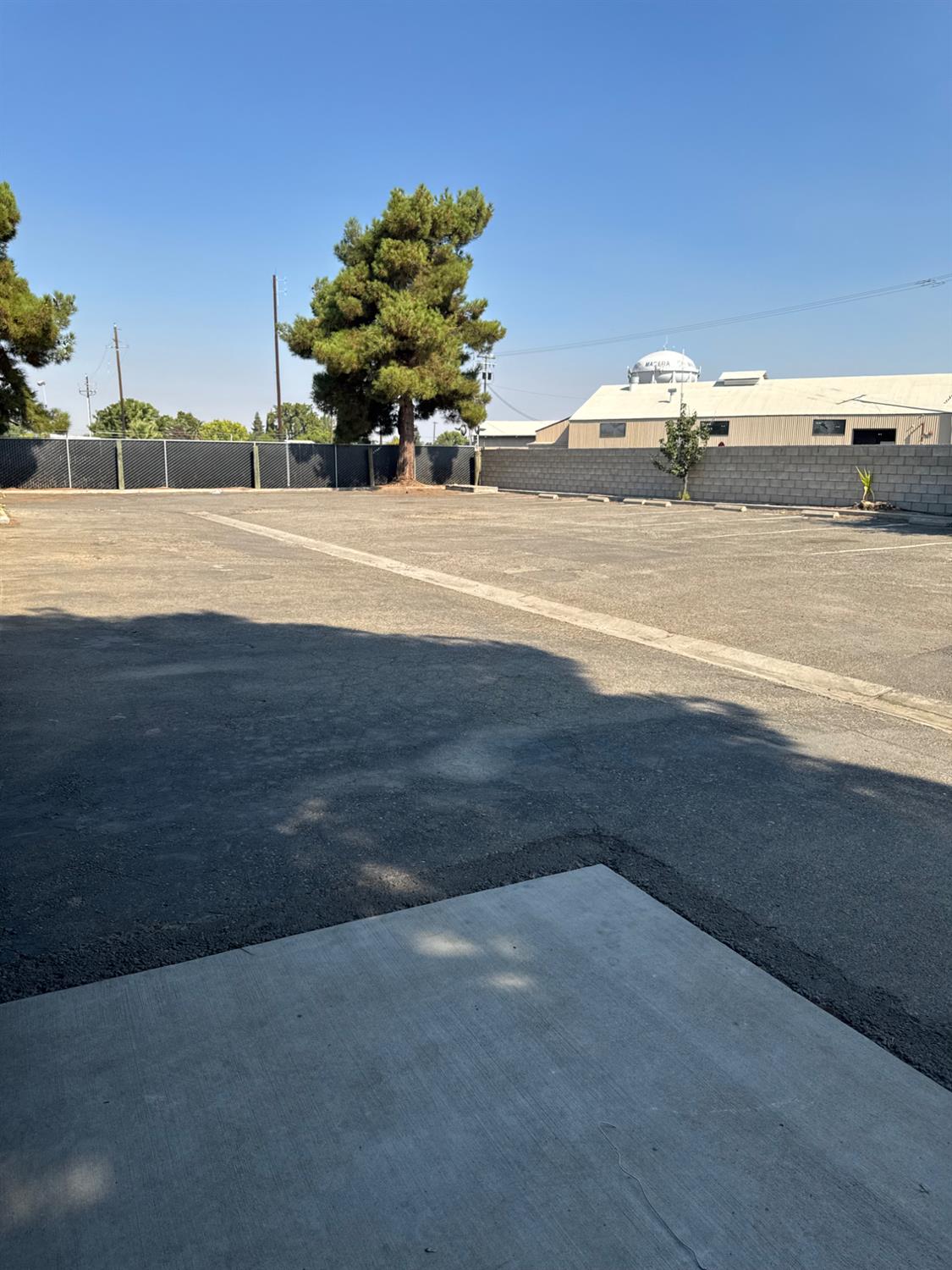 703 N Gateway Dr, Madera, CA 93637