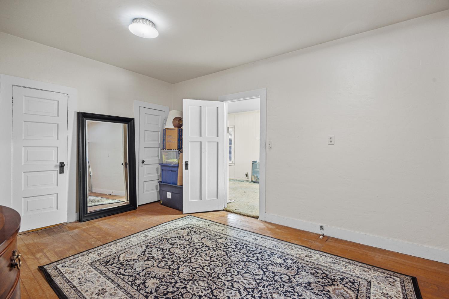 517 N Westwood Ave, Lindsay, CA 93247