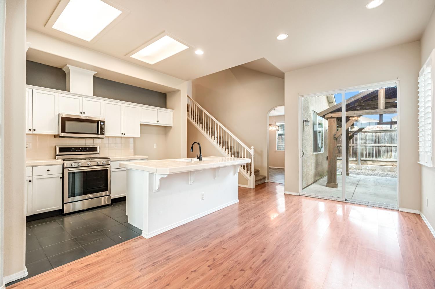 4088 W Fig Tree Ln, Fresno, CA 93722