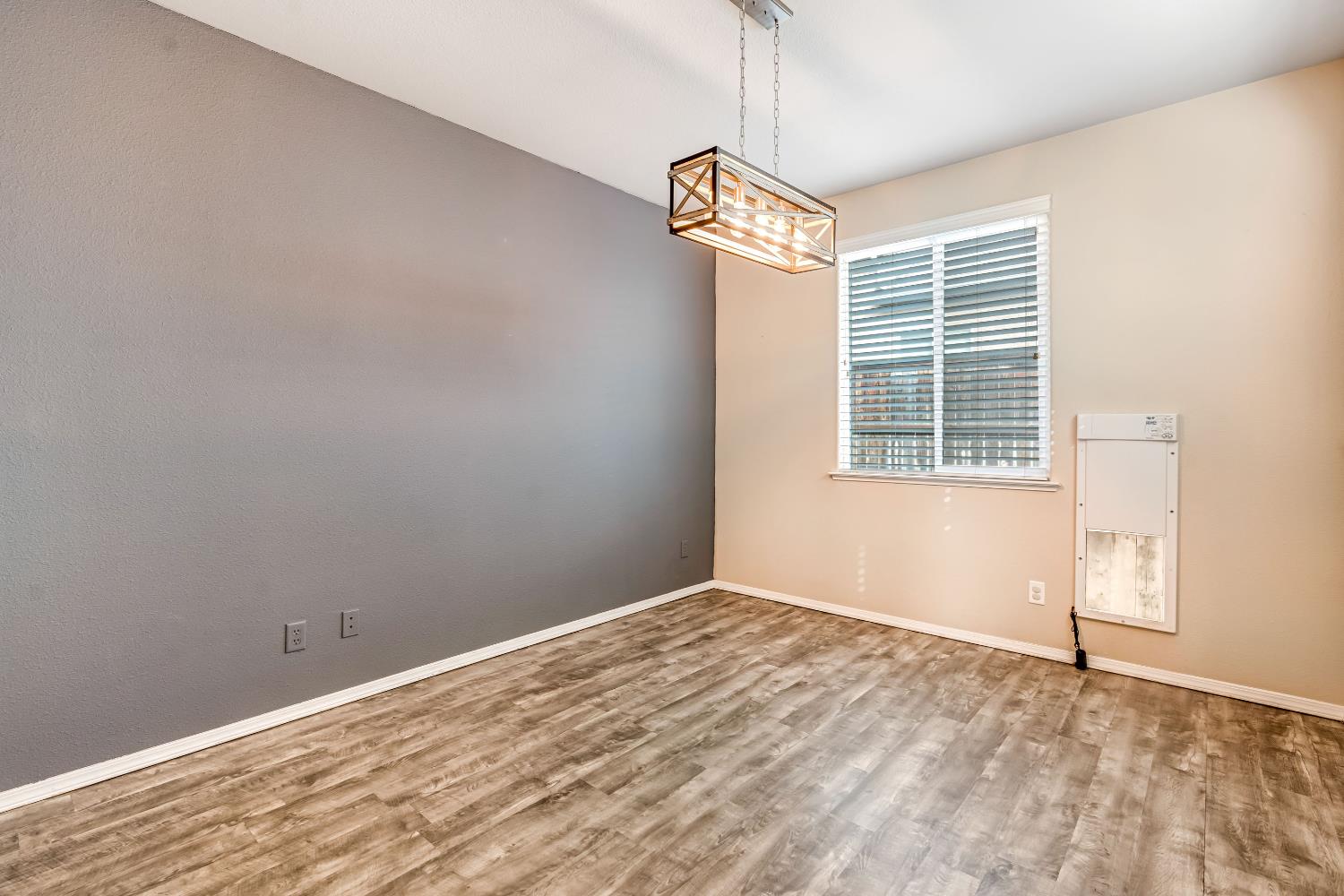 4088 W Fig Tree Ln, Fresno, CA 93722