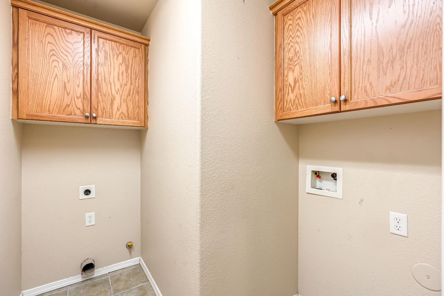 4088 W Fig Tree Ln, Fresno, CA 93722