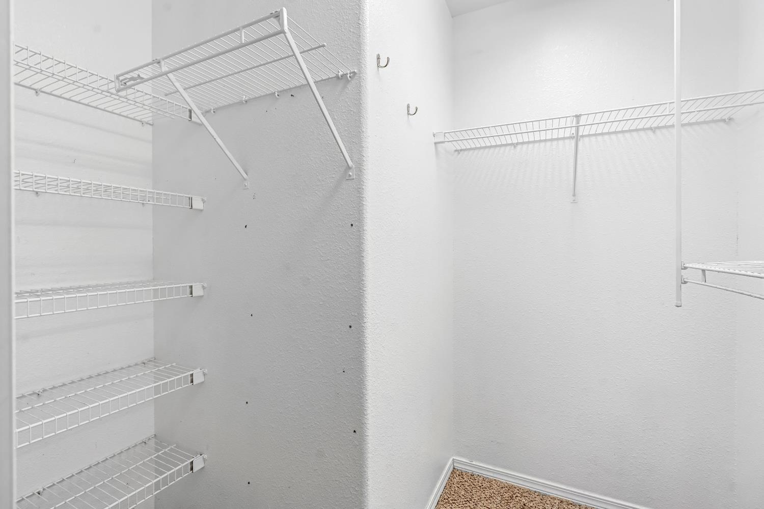 4088 W Fig Tree Ln, Fresno, CA 93722