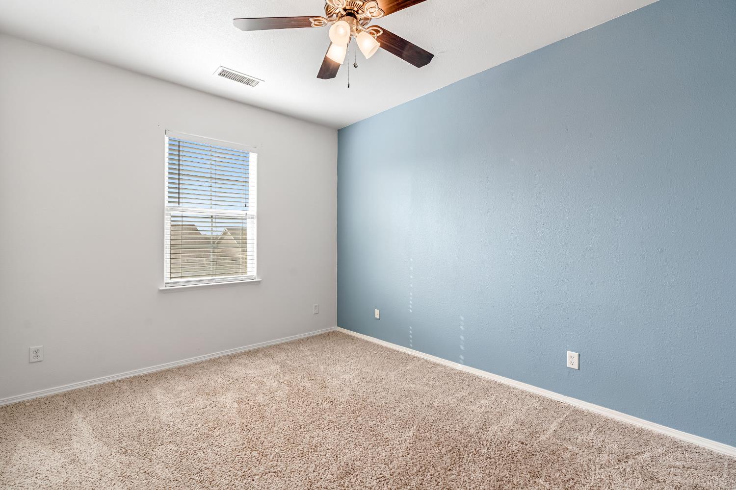 4088 W Fig Tree Ln, Fresno, CA 93722