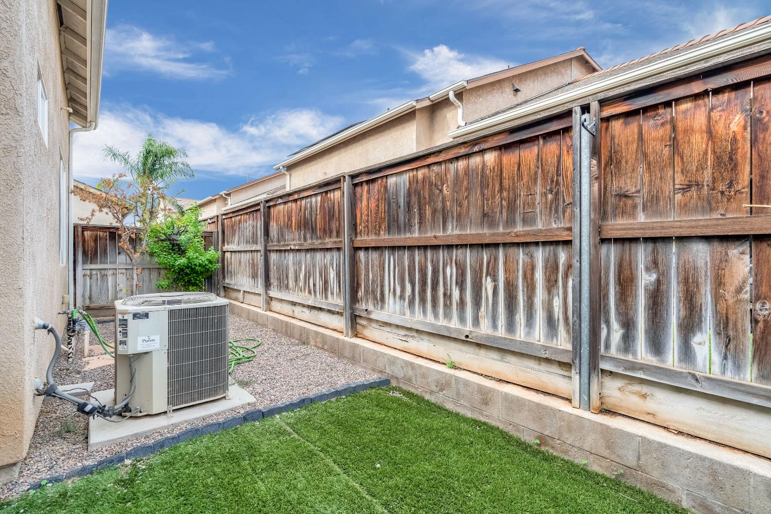 4088 W Fig Tree Ln, Fresno, CA 93722