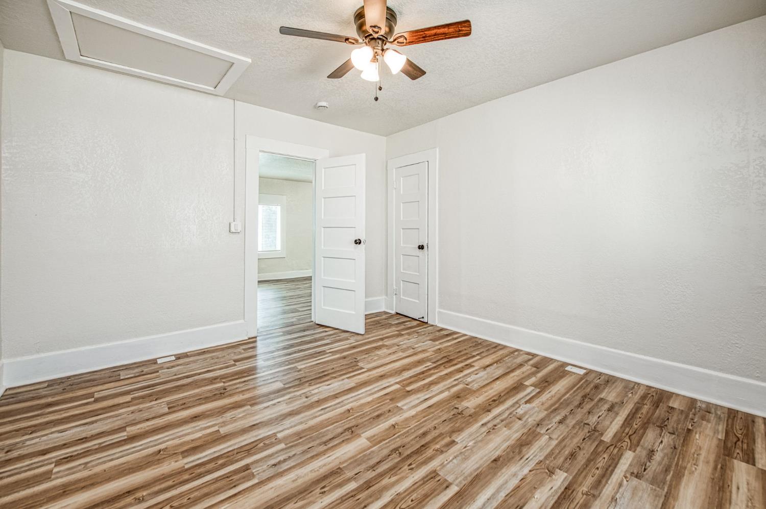 2710 C St, Selma, CA 93662