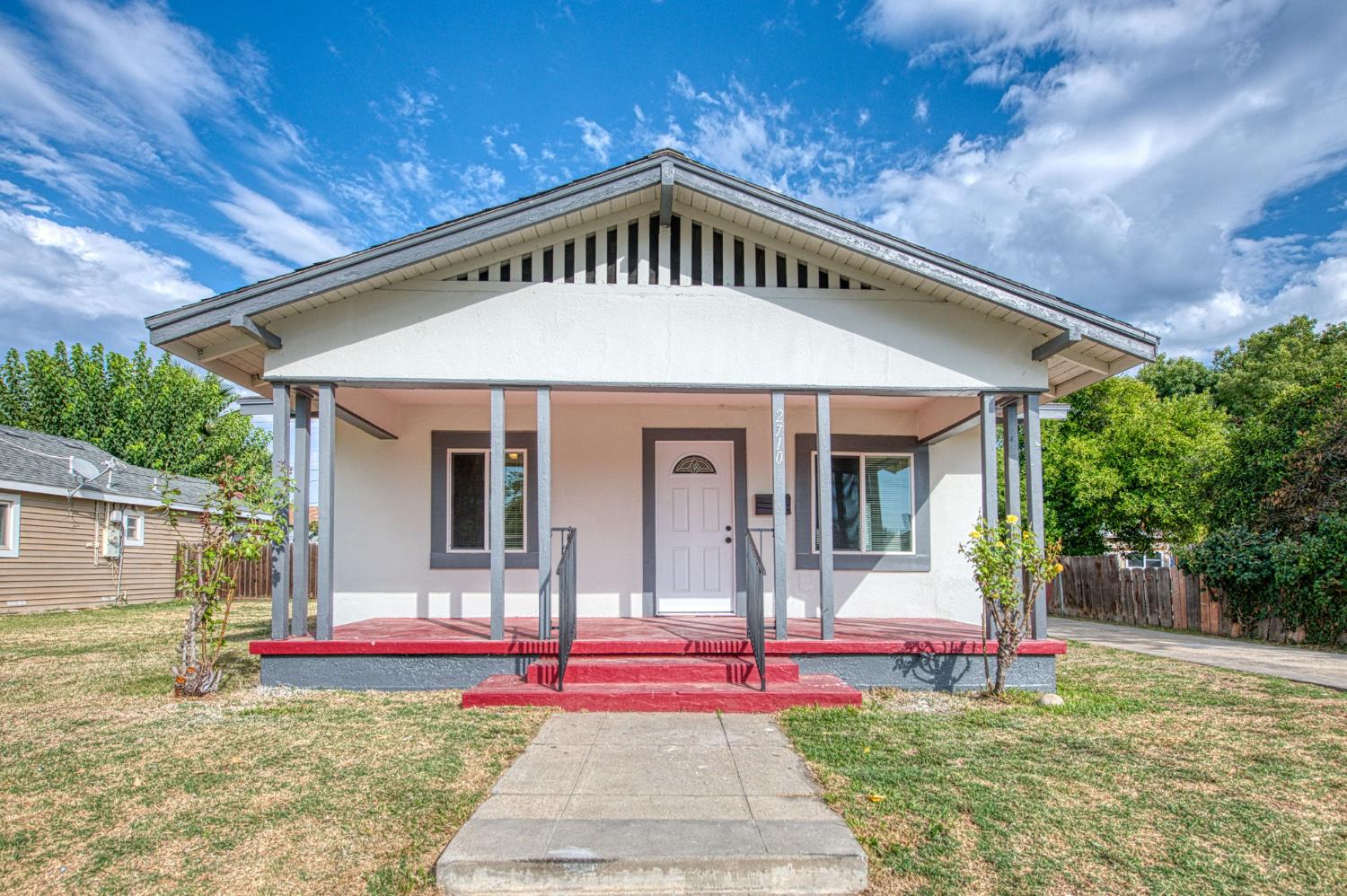 2710 C St, Selma, CA 93662