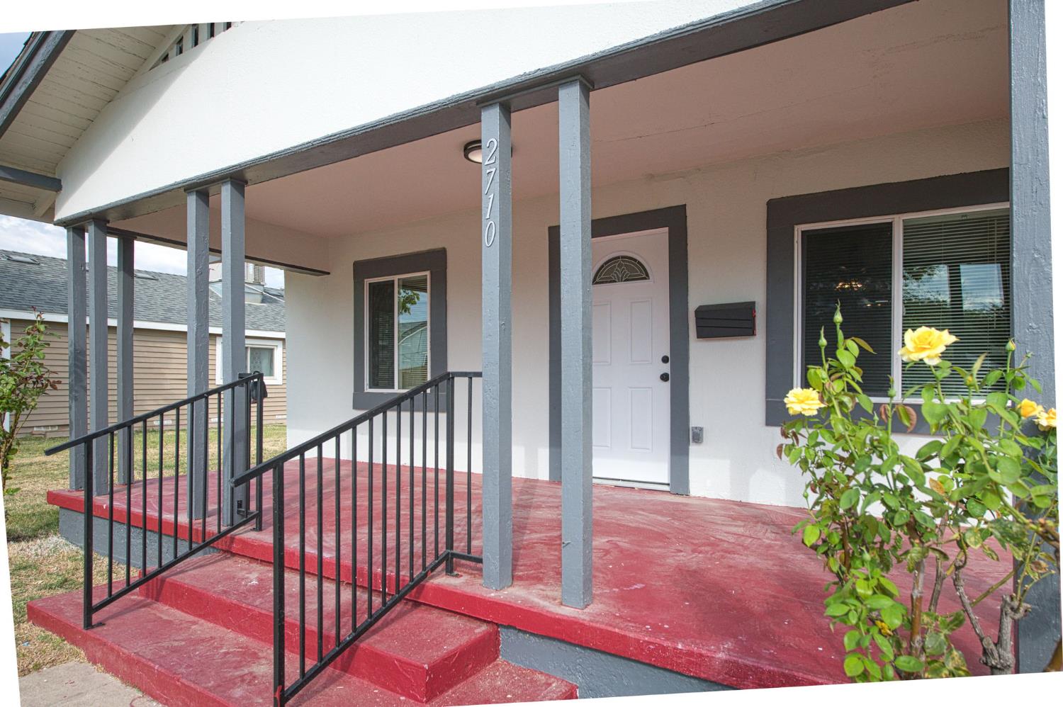 2710 C St, Selma, CA 93662