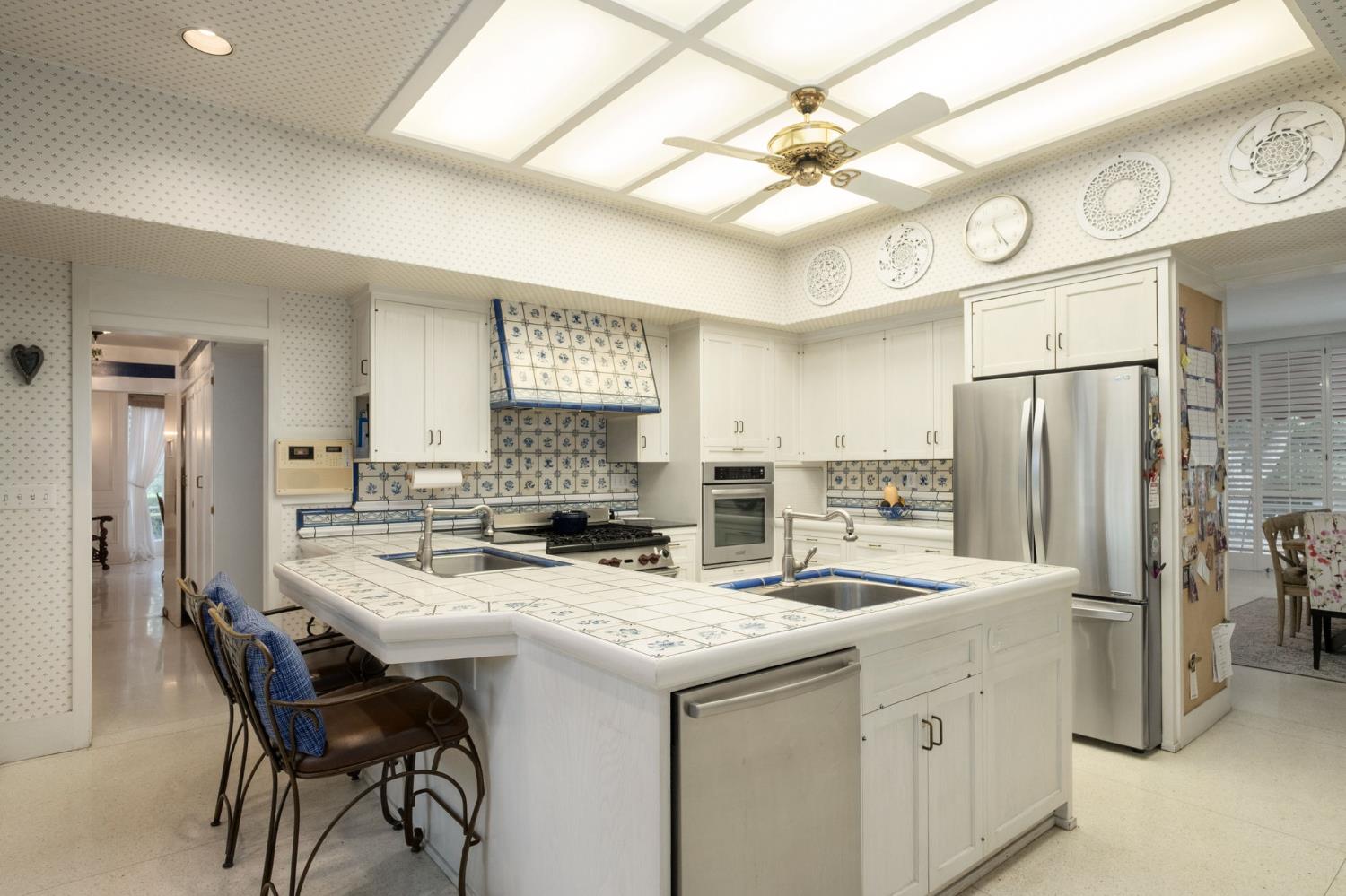 4175 N Van Ness Blvd, Fresno, CA 93704