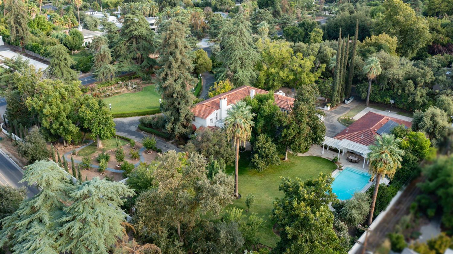 4175 N Van Ness Blvd, Fresno, CA 93704