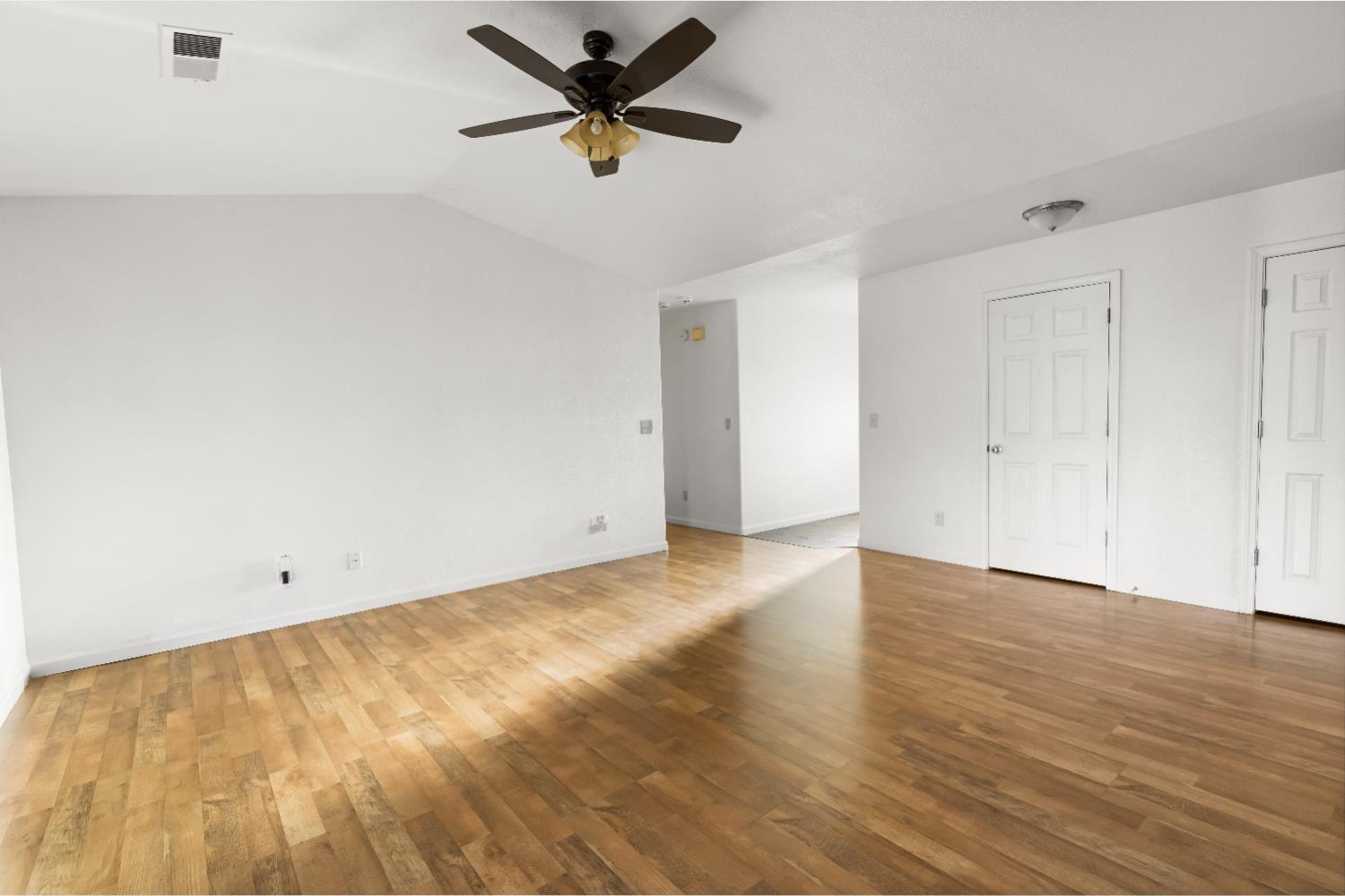 2290 Fern St, Merced, CA 95348