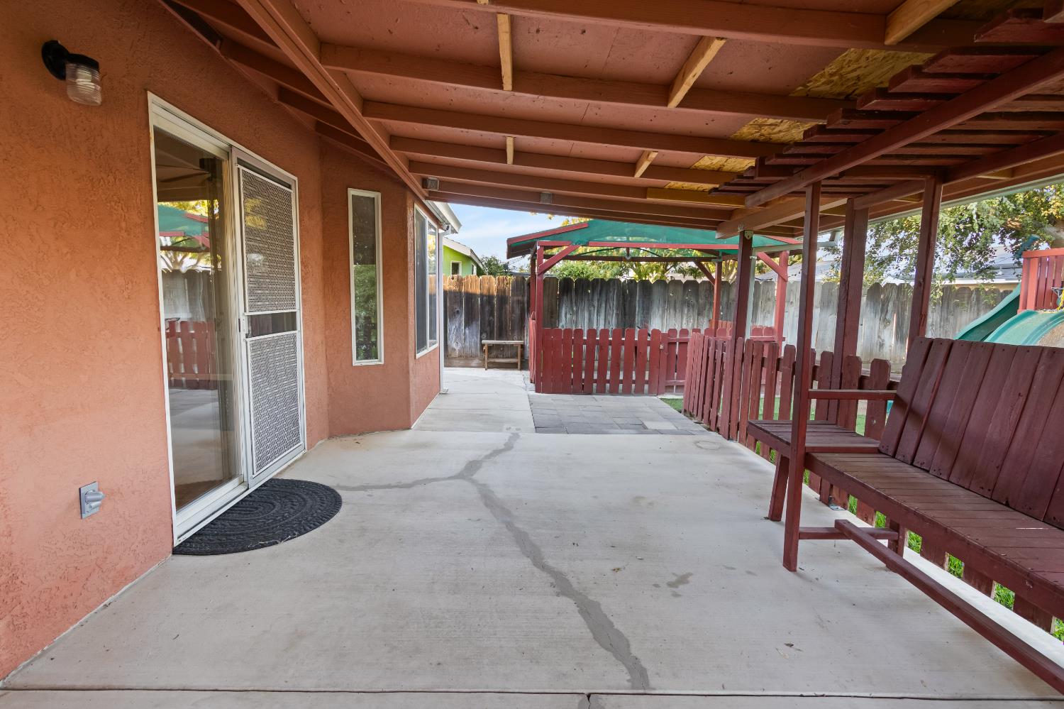 2290 Fern St, Merced, CA 95348