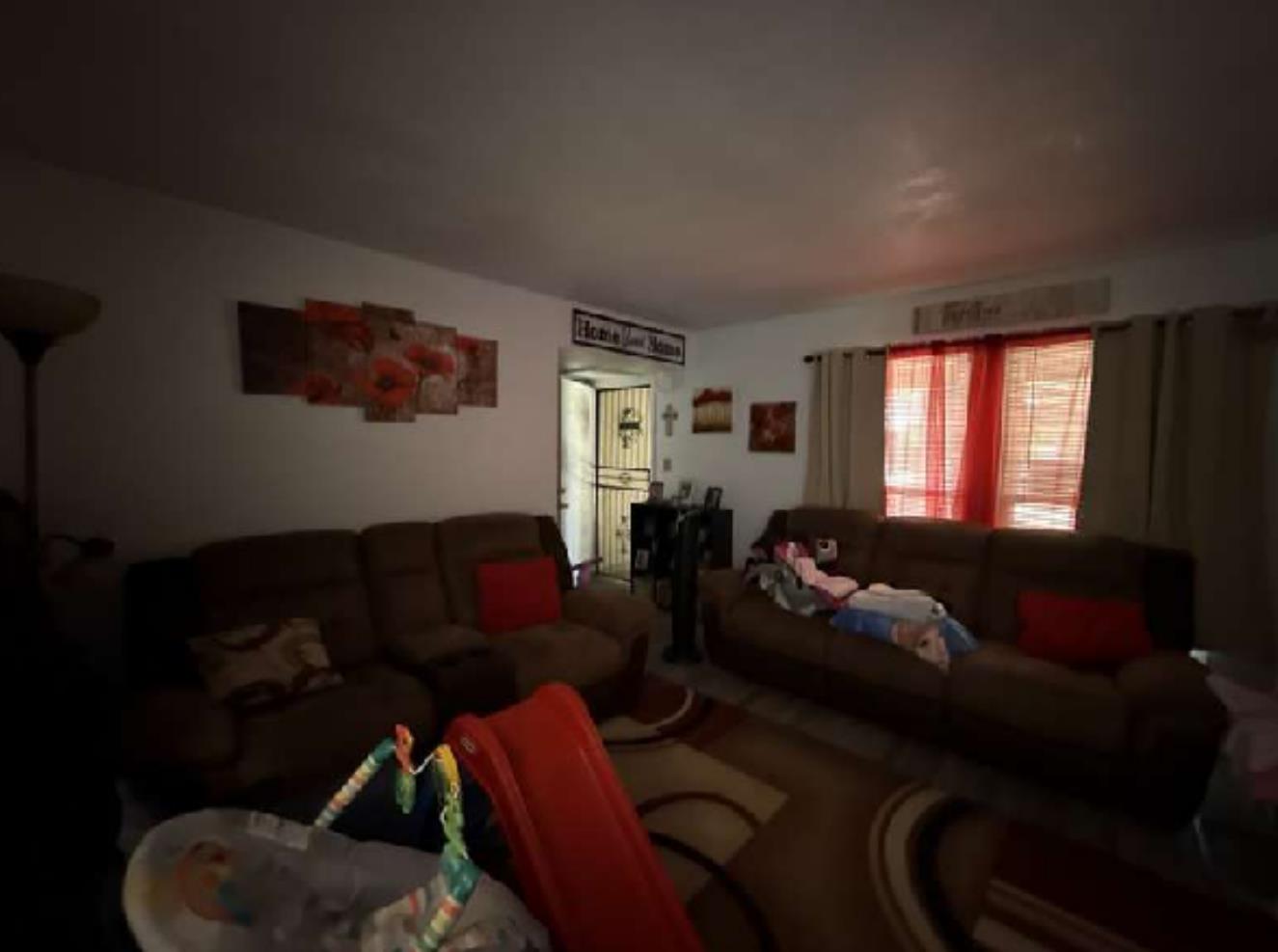 350 S Argyle Ave #104, Fresno, CA 93727