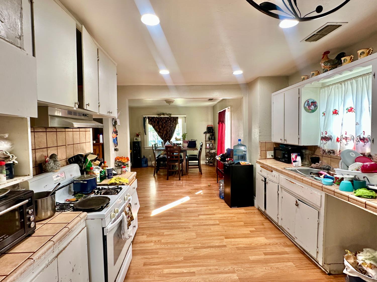 4585 E Balch Ave, Fresno, CA 93702